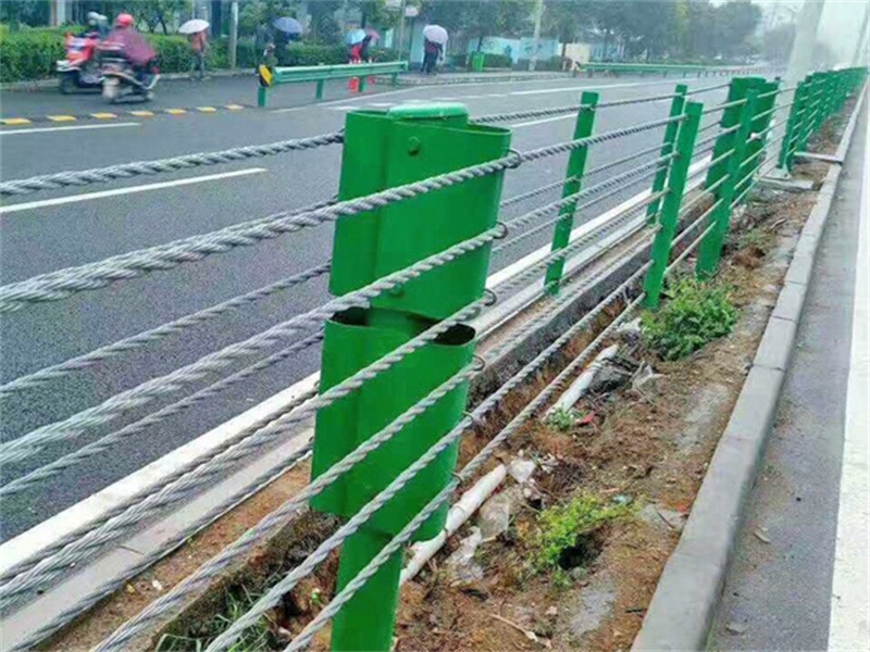 繩索護欄