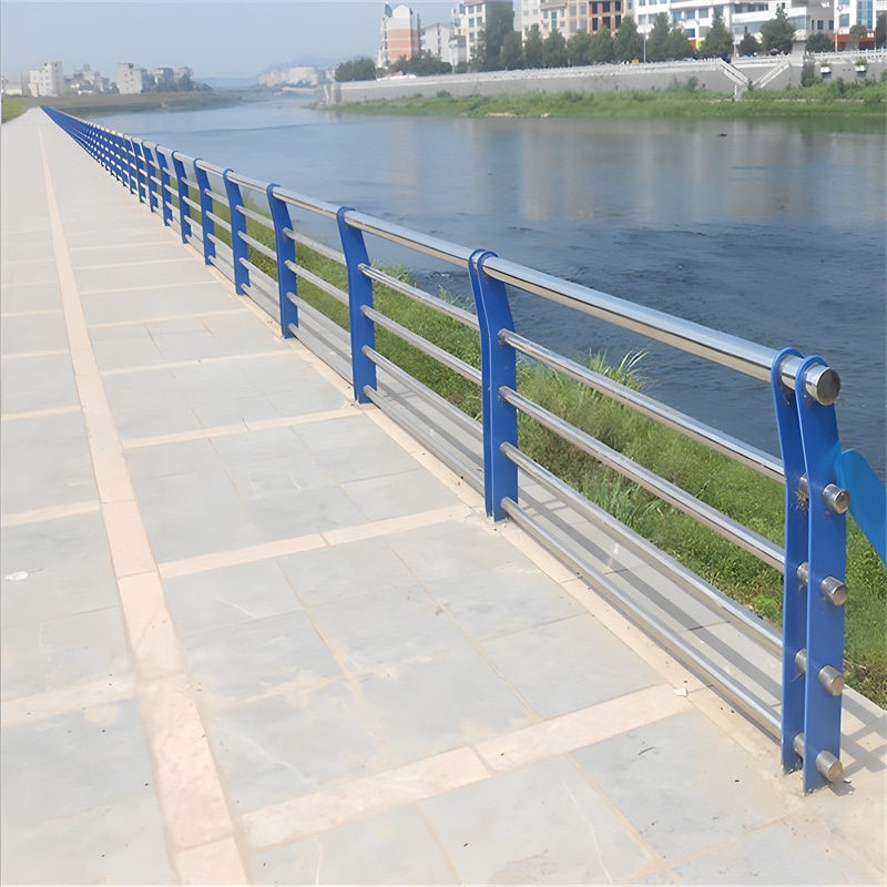 河道護欄