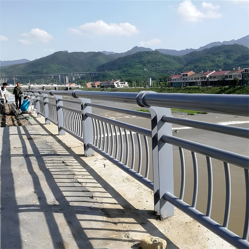 河道護欄